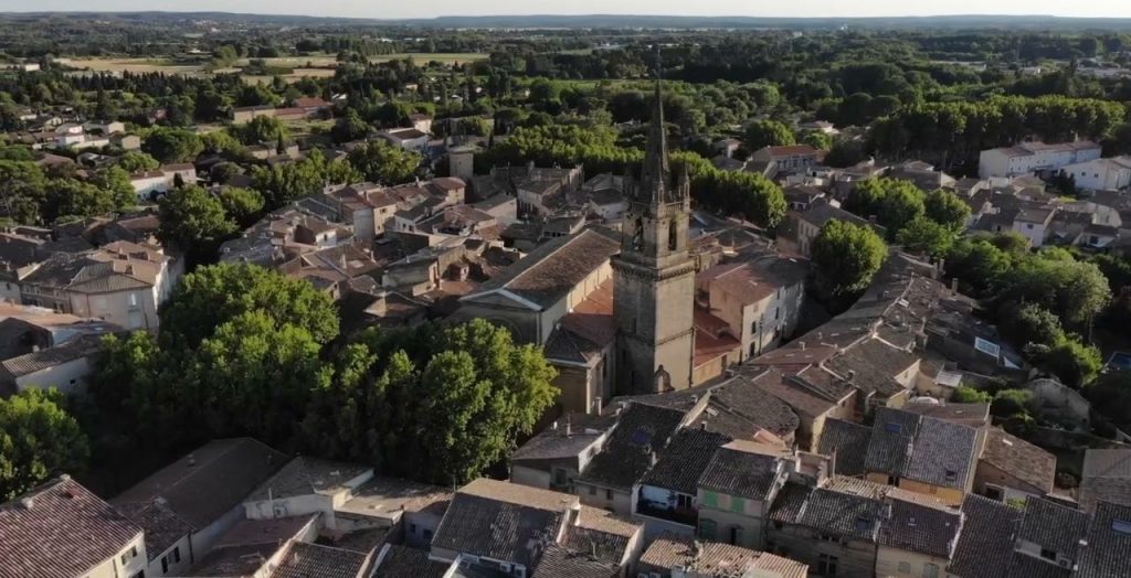Le village de Pélissanne vu du ciel